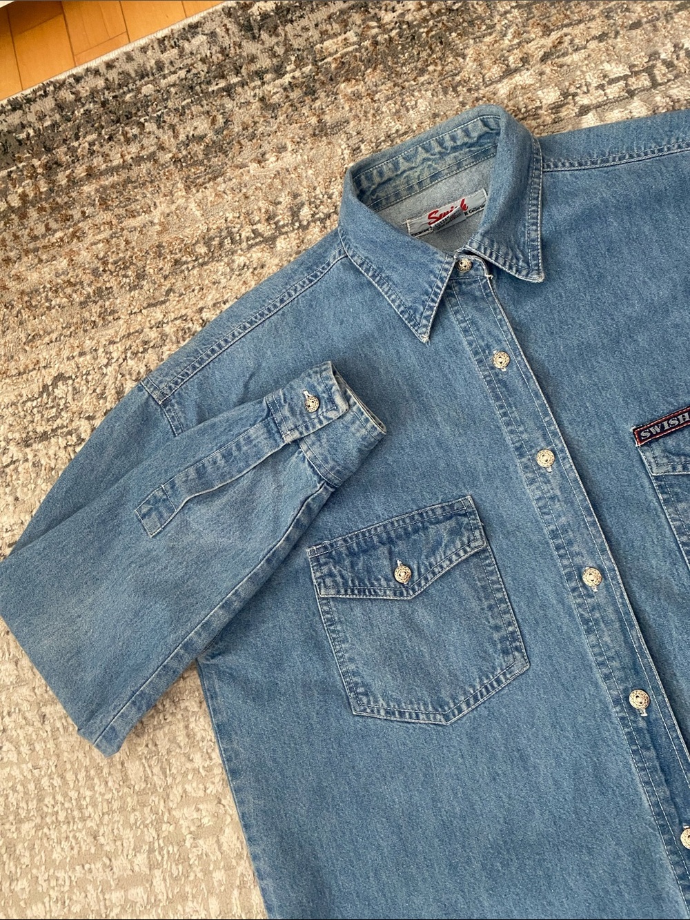 SWISH VTG Light Blue Washed Denim Button-Down Shirt Size Large